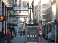 union_sq_station_entrance2.jpg