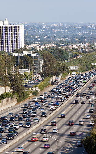 405_Los-Angeles_H4NUM4N Interstate 405 in Los Angeles.